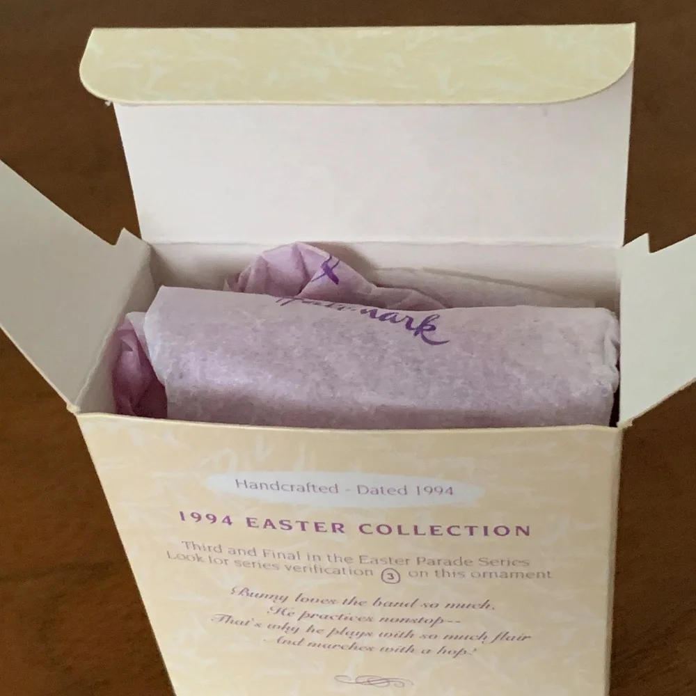 Hallmark Keepsake Ornaments 1994 Easter Parade #3 - Original Box and Wrapping!